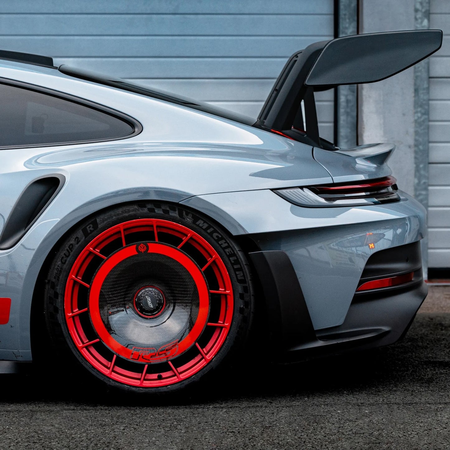 Gold Leaf │ CARBON FIBER AERO DISCS for Porsche 911 GT3 RS (992.2) - MAG wheels