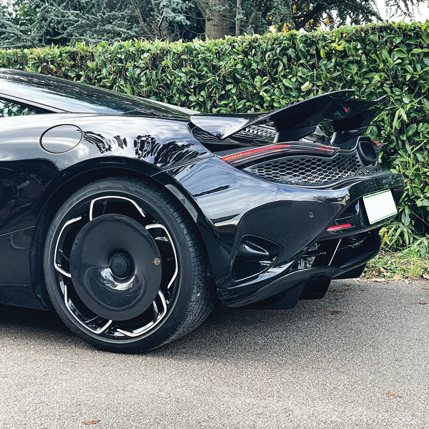 Gold Leaf │ CARBON FIBER AERO DISCS EVO for McLaren 750S